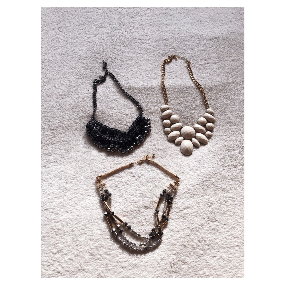 Charming Charlie Necklace Bundle